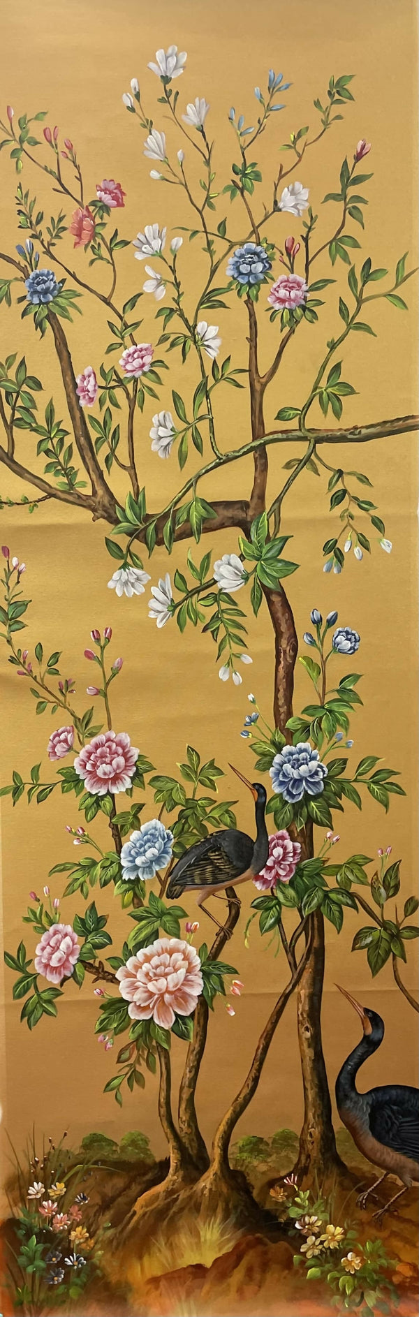 Flowers and birds painting in gold.