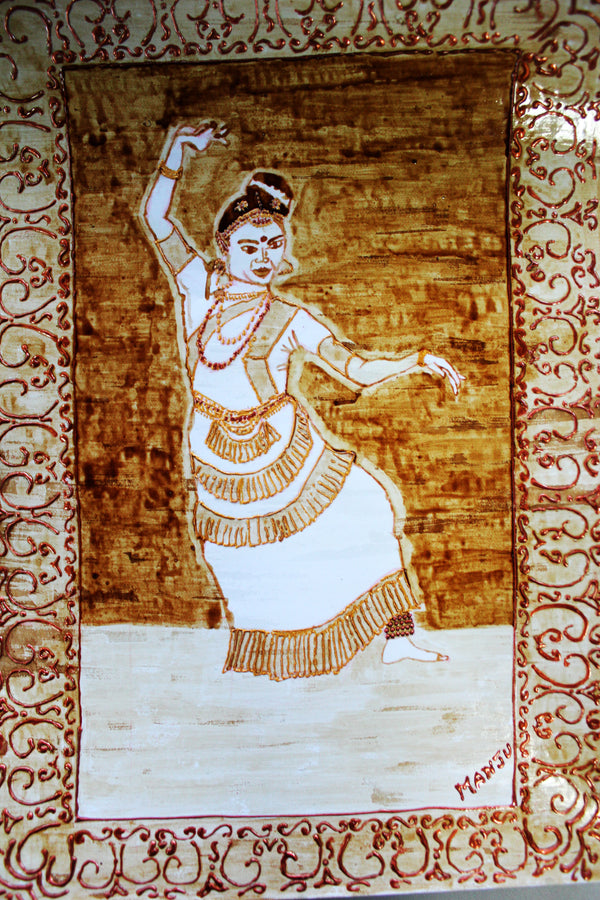 Mohiniyatam dancer